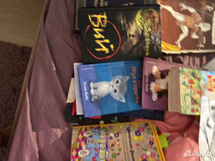 Продаю детские книги, новые