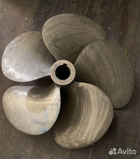 Marquis 69 Гребные винты для яхты