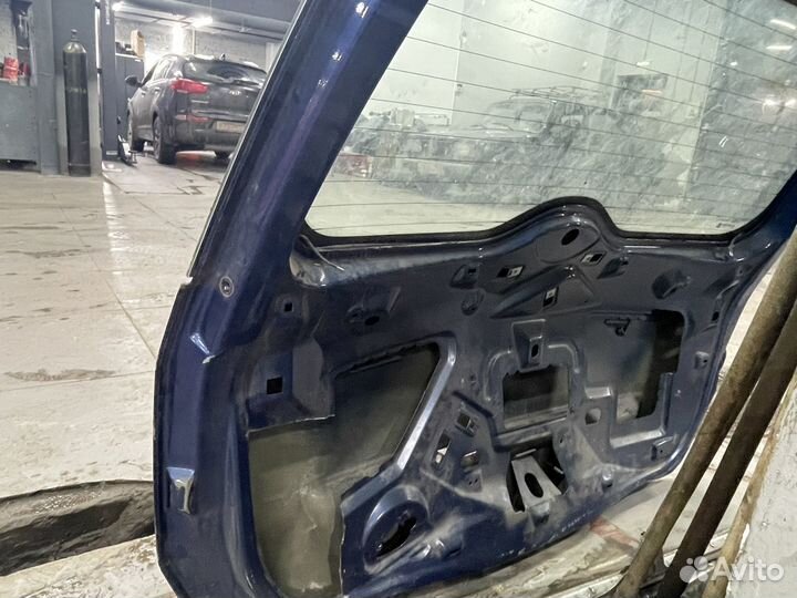 Крышка багажника Ford Fusion