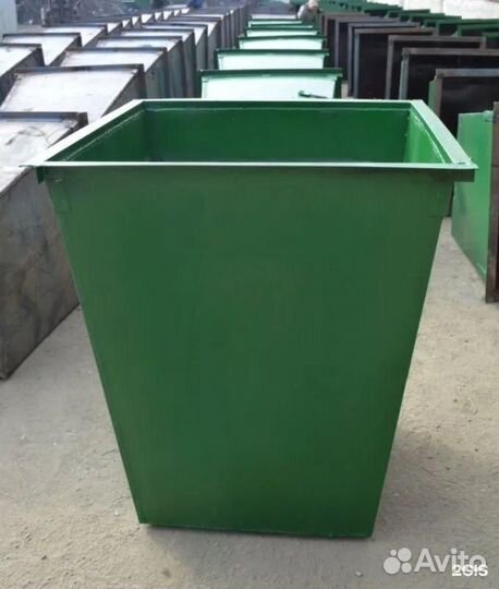 Бак для мусора / Бункер-накопитель