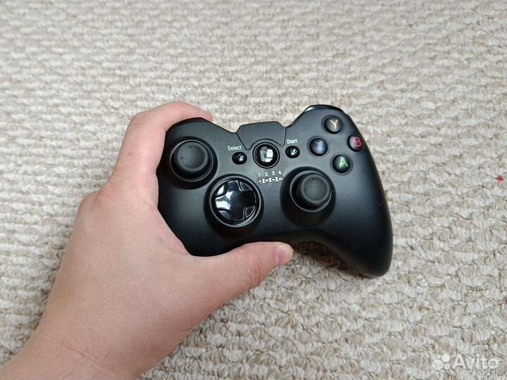 Джойстик для телефона или приставки
