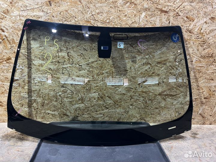 Стекло лобовое BMW E92 E93