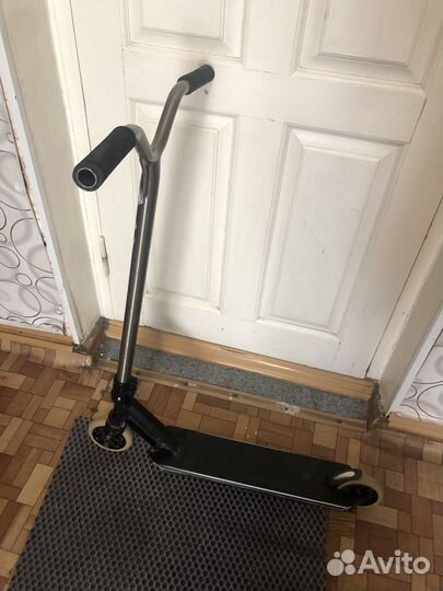 Трюковой самокат стрит