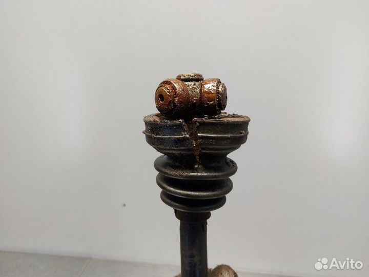 Привод левый Nissan Almera N16 QG15DE 2005