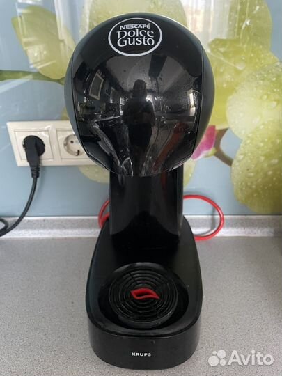 Кофеварка капсульная dolce gusto