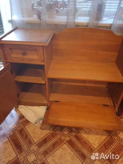 Банкетка из натурального дерева в прихожую бу