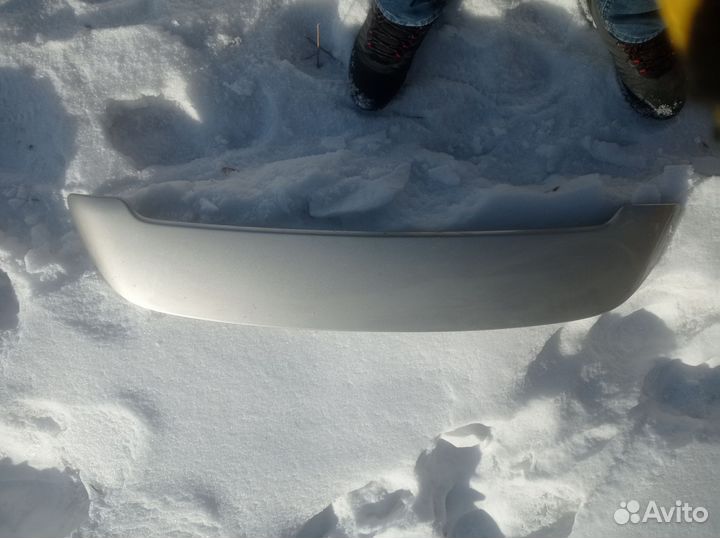 Продам спойлер