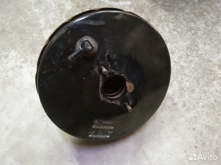 Вакуумный усилитель тормозов Митсубиси Лансер 10