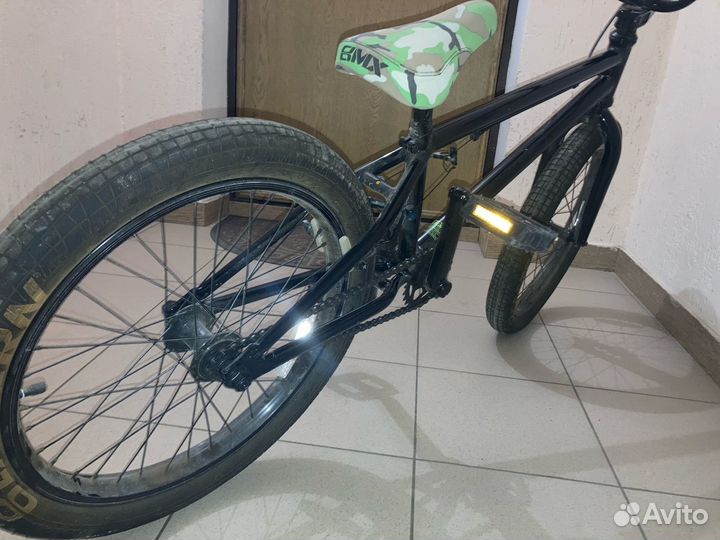 Велосипед BMX 