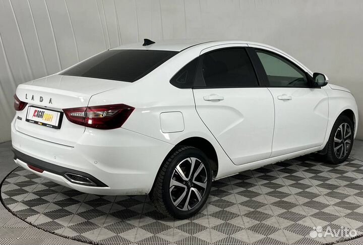 LADA Vesta 1.6 МТ, 2023, 41 000 км