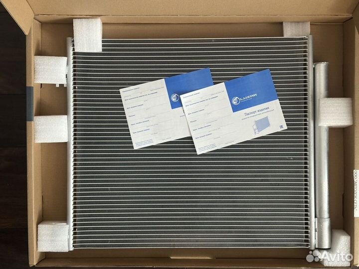 Радиатор кондиционера Luzar lrac14EA