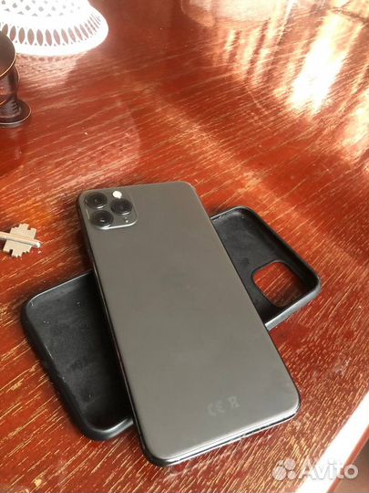 iPhone 11 Pro Max, 64 ГБ