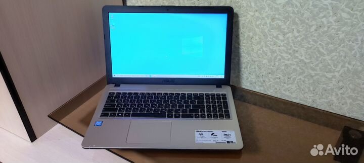 Ноутбук Asus X540S