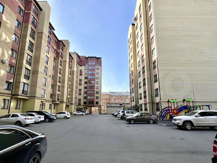 2-к. квартира, 63 м², 3/8 эт.