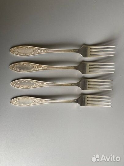 Столовые ложки и вилки для фруктов и устриц