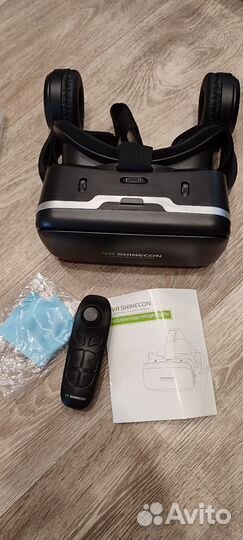 Vr очки с джойстиком