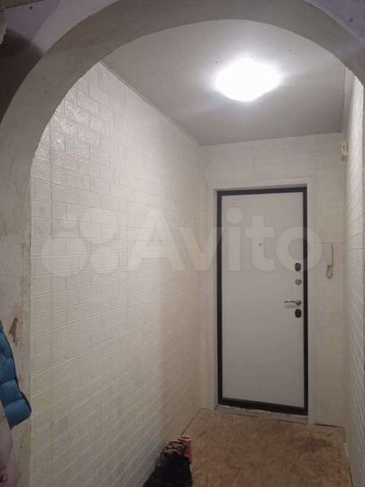 3-к. квартира, 60 м², 1/5 эт.