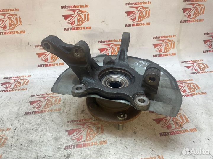 Кулак поворотный передний правый Mitsubishi