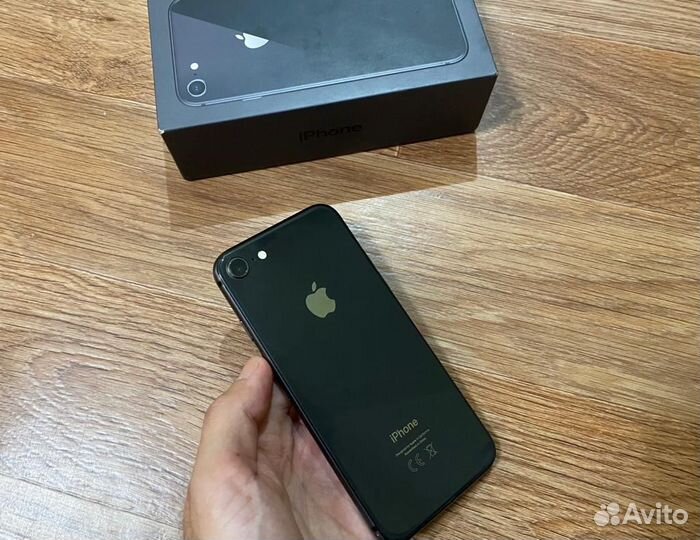 iPhone 8