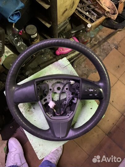 Руль mazda 3 bl