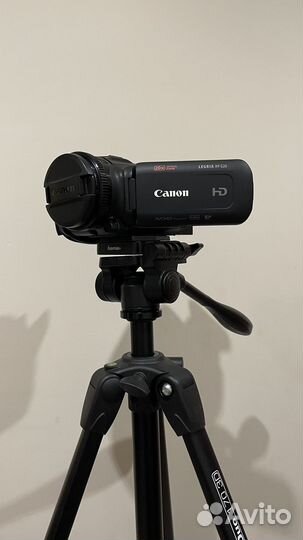 Видеокамера Canon Legria HF G26