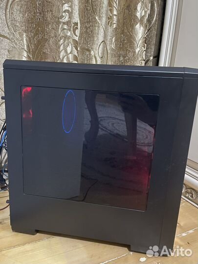 Компьютер, мышь, клавиатура, монитор