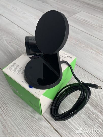 Беспроводная зарядка Belkin magsafe