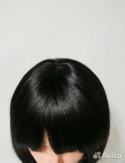 Парик из натуральных волос каре новый