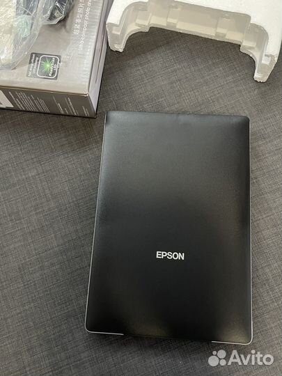 Сканер Epson Perfection V19
