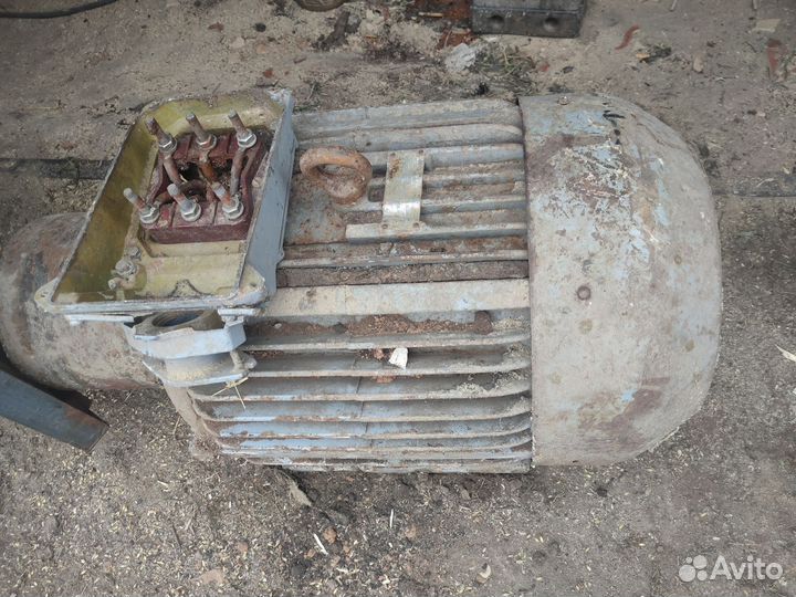 Двигатель асинхронный 37кВт