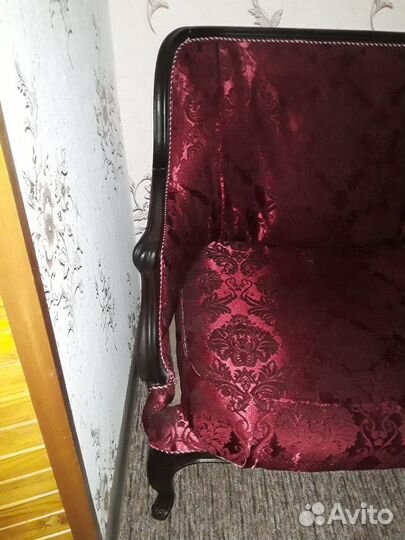 Мебель мягкая антикварная 19 в