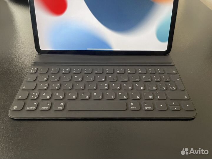 SMART Keyboard Folio для iPad Pro 11/Air