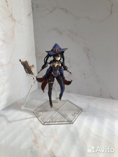 Фигурка Mona mirror reflection of doom