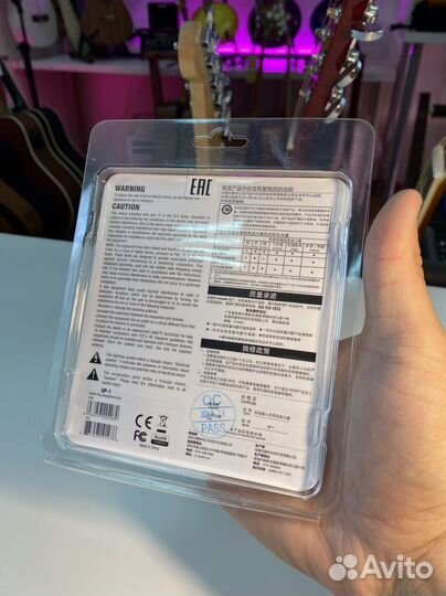 Комбоусилитель Nux для наушников