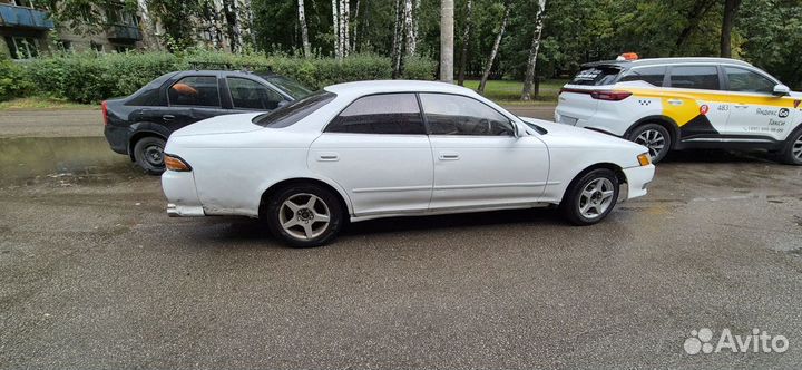 Toyota Mark II 2.0 AT, 1993, 300 000 км