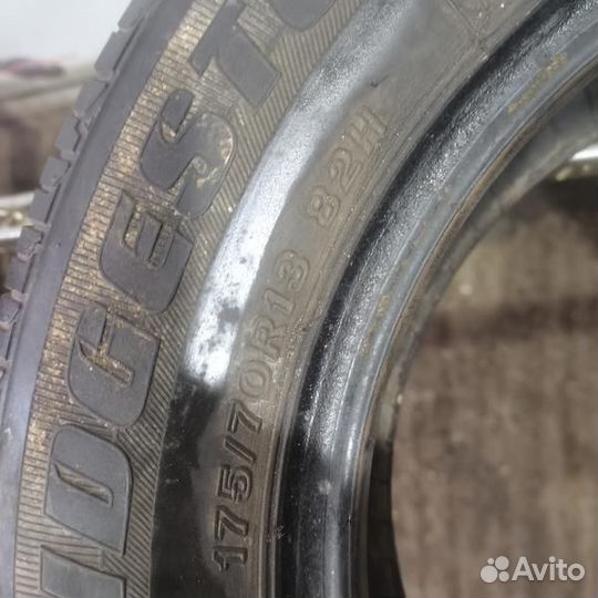 Bridgestone B250 175/70 R13
