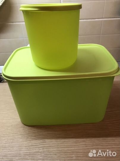 Посуда и ножи Tupperware