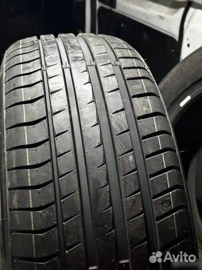 Triangle EffeXSport TH202 245/40 R19 и 275/35 R19 100Y