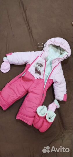 Зимний комбинезон для девочки