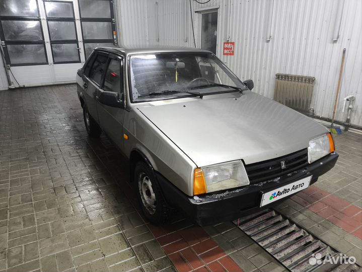 ВАЗ 21099 1.5 МТ, 2000, 320 000 км