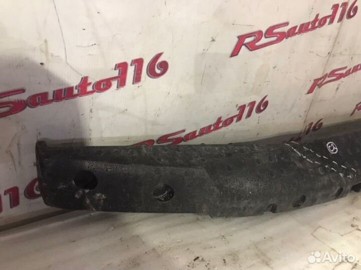 Абсорбер бампера передний Toyota Land Cruiser 200