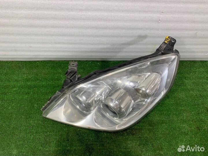 Фара галоген передняя левая Opel Vectra седан