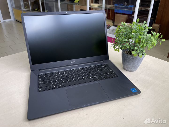 Современный/Как новый/Redmi Book/Core i3-11Gen