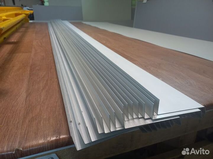 Отливы 120*2500 мм RAL 9003