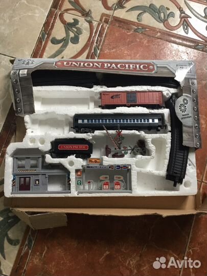 Игрушки железная дорога