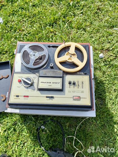 Катушечный магнитофон яуза 207