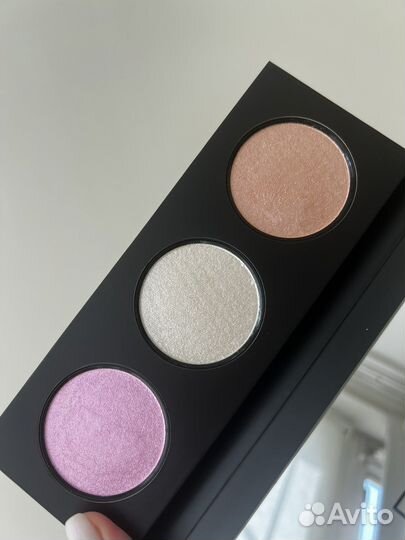 Новая палетка хайлайтеров Kat Von D