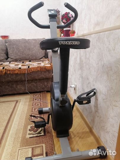Велотренажер torneo