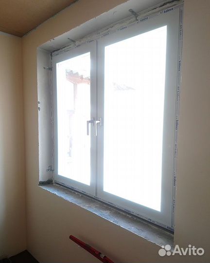 Двухстворчатое пластиковое окно на заказ