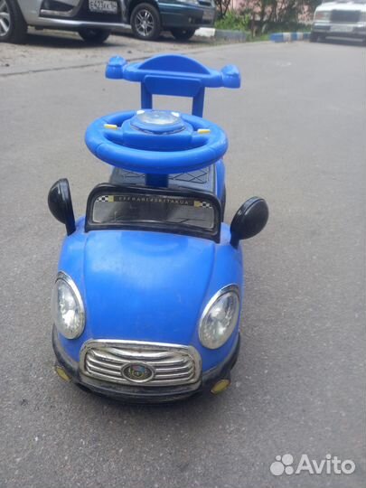 Машинка-каталка